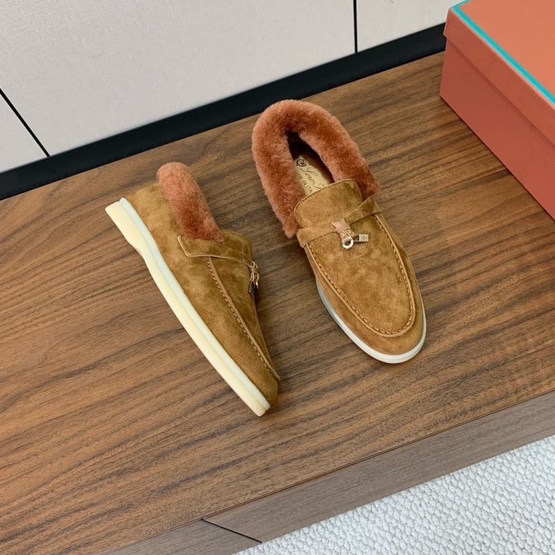 L0r0 P1ana loafers